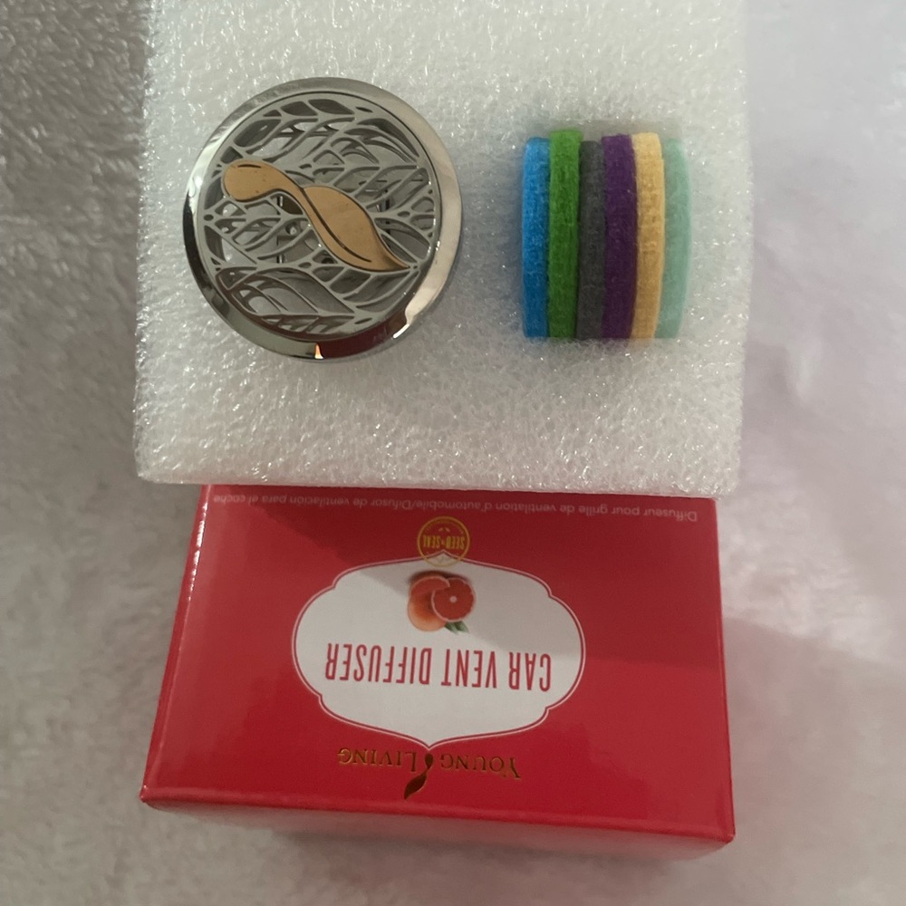 Young Living Silver Essential Oil Car Diffuser